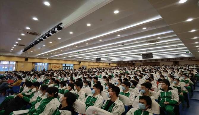 53d79d371f41373599723322e5dea2c